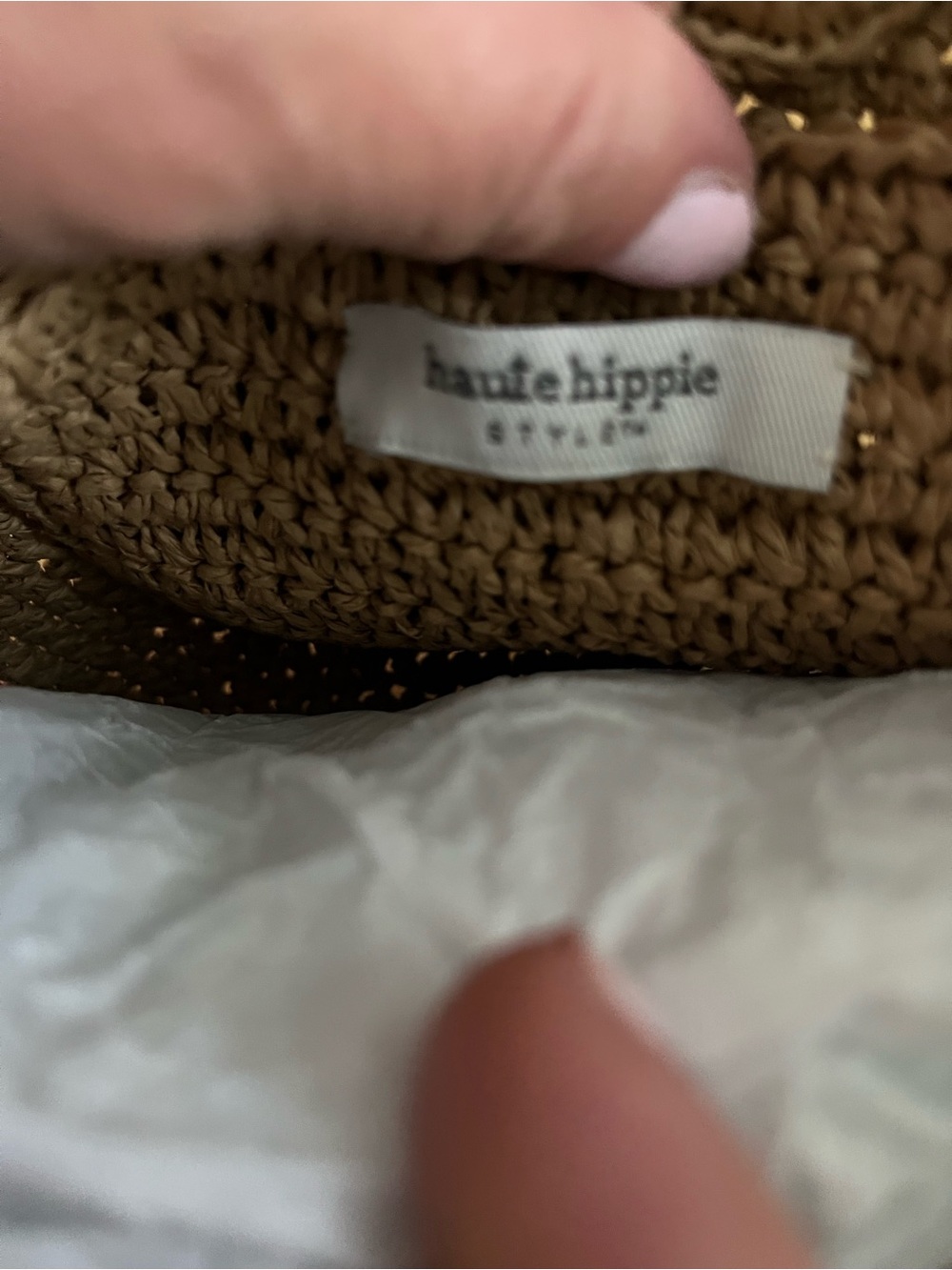 Brand new with tags Haute Hippie light tan woven hand bag with shoulder strap - Picture 4 of 6